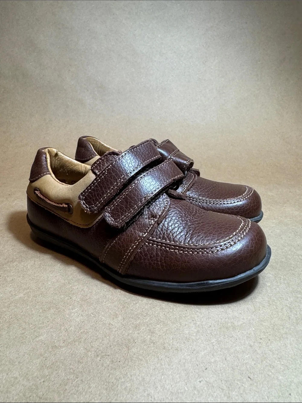 Kid’s Brown Leather Hook-and-Loop Shoes